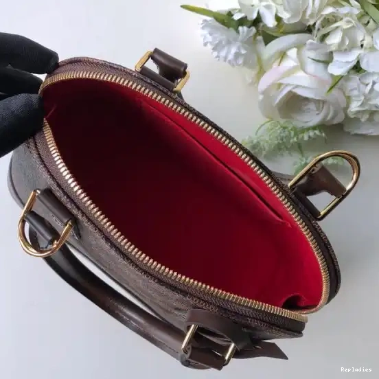 Cheap Louis Vuitton BB ALMA  0518